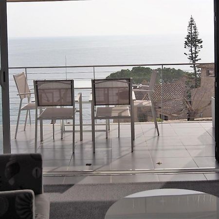 Apartamento Frente Al Mar En La Mejor Ubicacion De Calella Калея де Парафругел Екстериор снимка