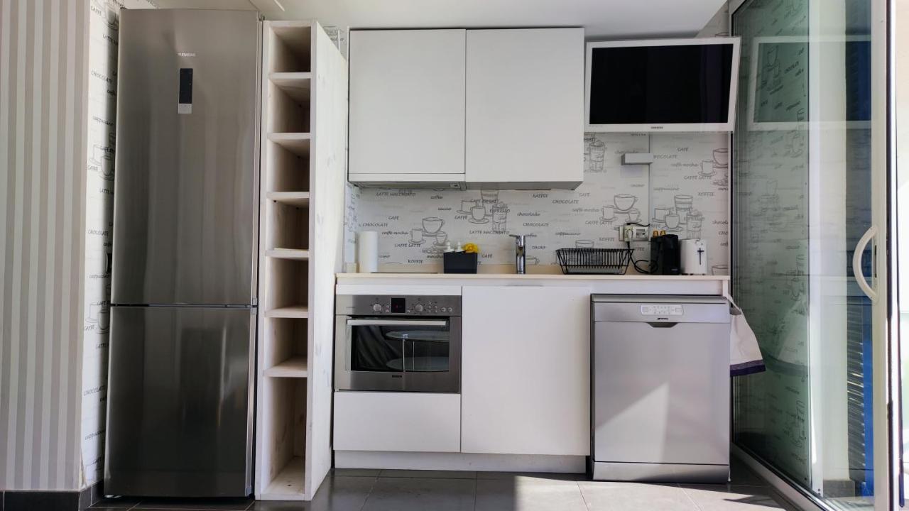 Apartamento Frente Al Mar En La Mejor Ubicacion De Calella Калея де Парафругел Екстериор снимка