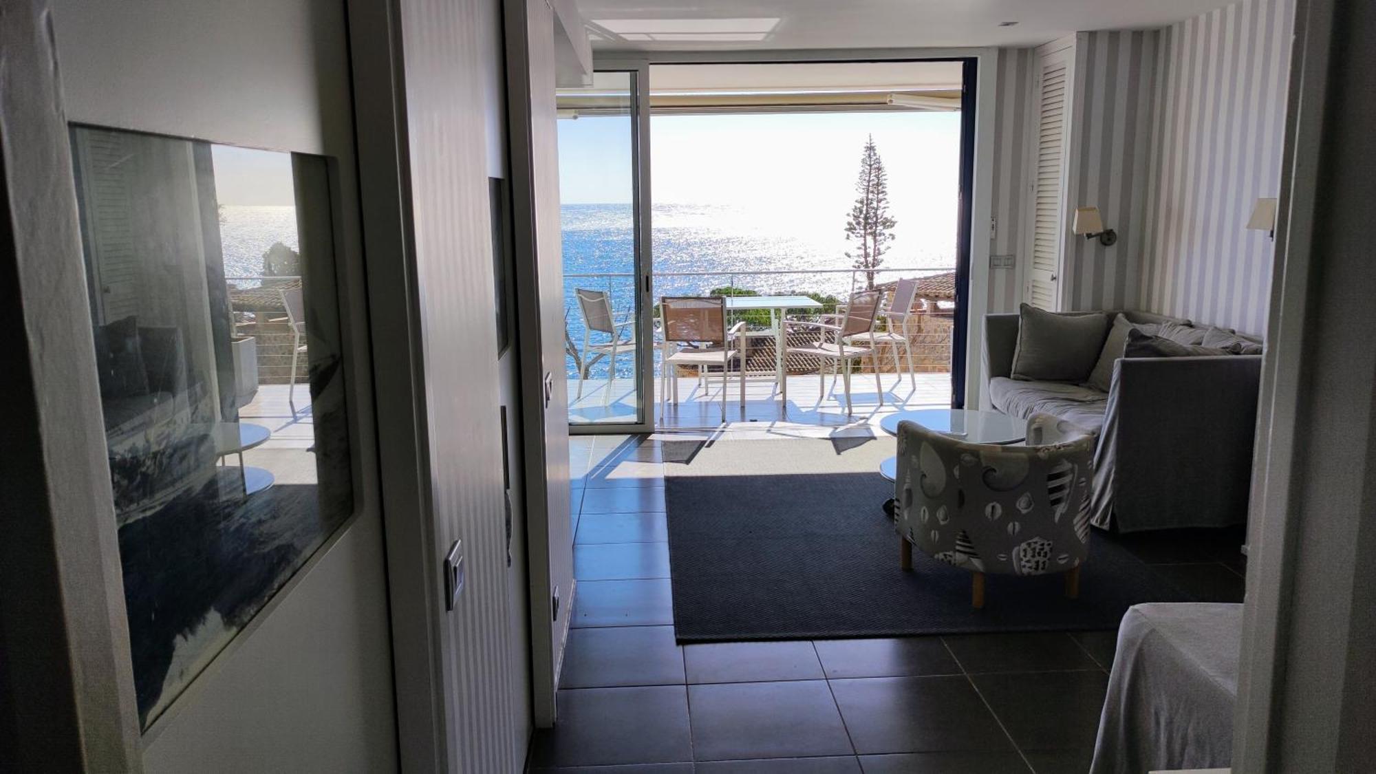 Apartamento Frente Al Mar En La Mejor Ubicacion De Calella Калея де Парафругел Екстериор снимка