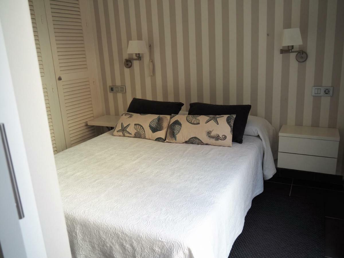 Apartamento Frente Al Mar En La Mejor Ubicacion De Calella Калея де Парафругел Екстериор снимка